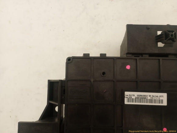 Lincoln MKT Cabin Fuse Box