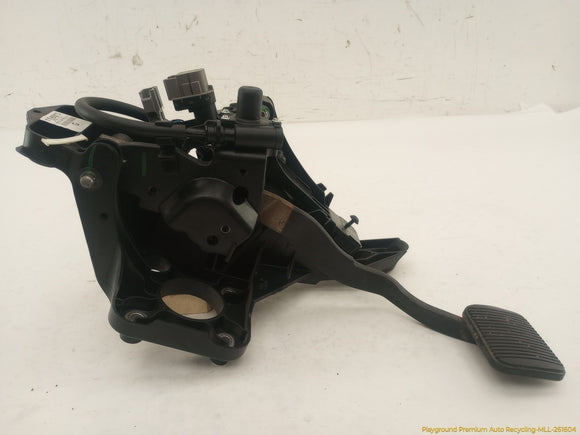 Lincoln MKT Brake Pedal
