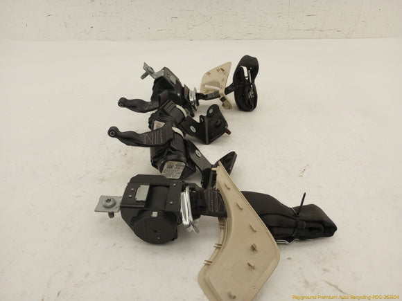 Lincoln MKT Pair Of 2nd Row Rear Seat Belt Retractors