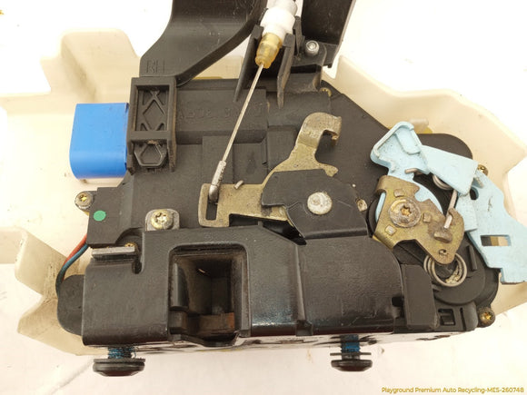 Porsche Cayenne Passenger Right Front Door Lock Actuator