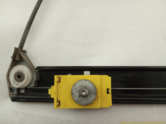 Porsche Cayenne Passenger Right Front Door Window Regulator