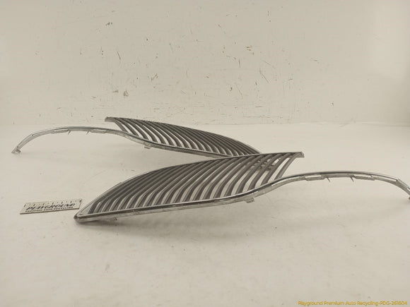 Lincoln MKT Pair Of Front Bumper Side Grilles