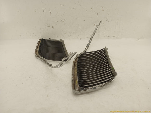 Lincoln MKT Pair Of Front Bumper Side Grilles