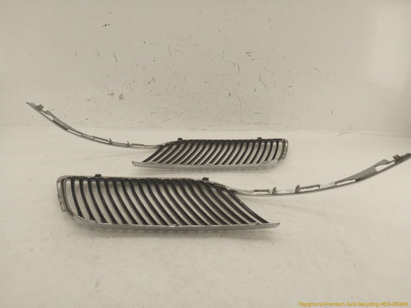 Lincoln MKT Pair Of Front Bumper Side Grilles