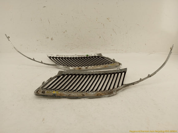 Lincoln MKT Pair Of Front Bumper Side Grilles