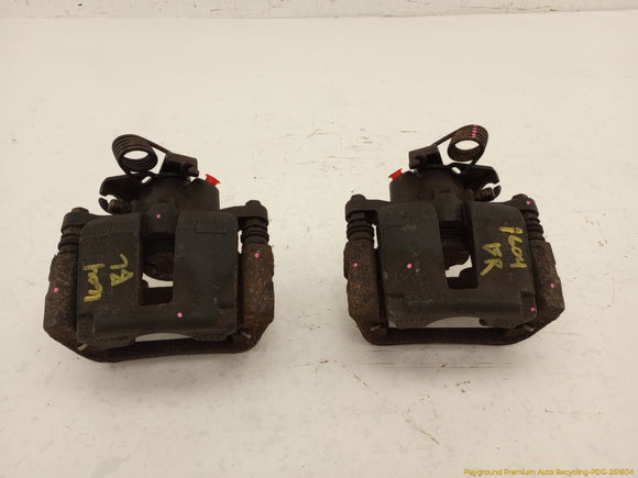 Lincoln MKT Pair Of Rear Brake Calipers