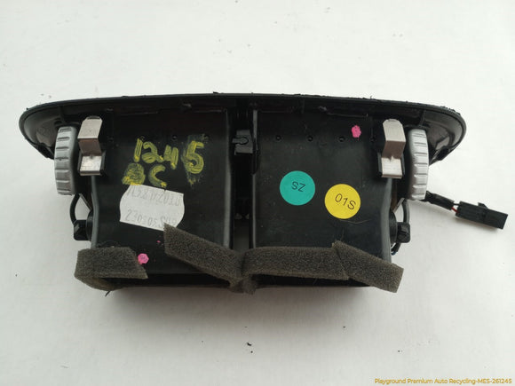 Porsche Cayenne Rear Center Dash Air Vent Grille