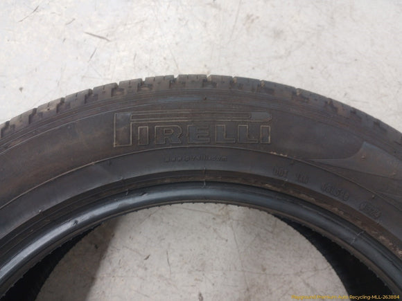 Land Rover Discovery Sport Single Tire - Pirelli - Scorpion STR - 235/55R19