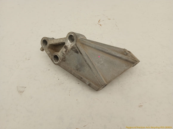 Lincoln MKT Transfer Case Mount Bracket