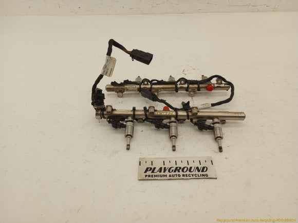 Lincoln MKT Fuel Rail & Fuel Injector Assembly Set