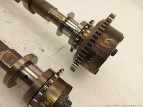 Lincoln MKT Pair Of Front Left Intake & Exhaust Camshafts