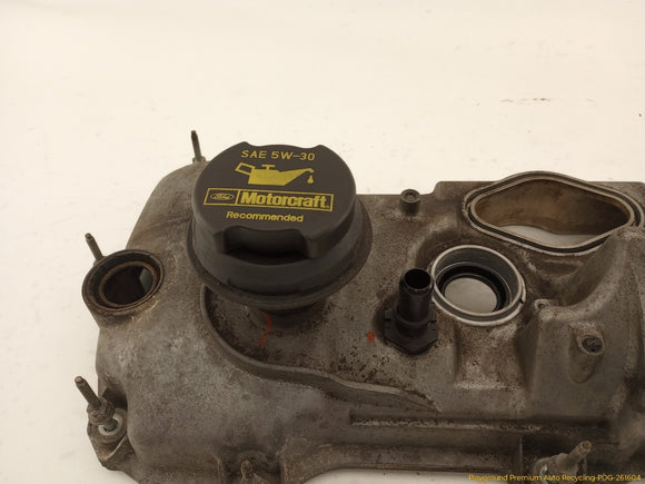 Lincoln MKT Driver Left Front Valve Cover