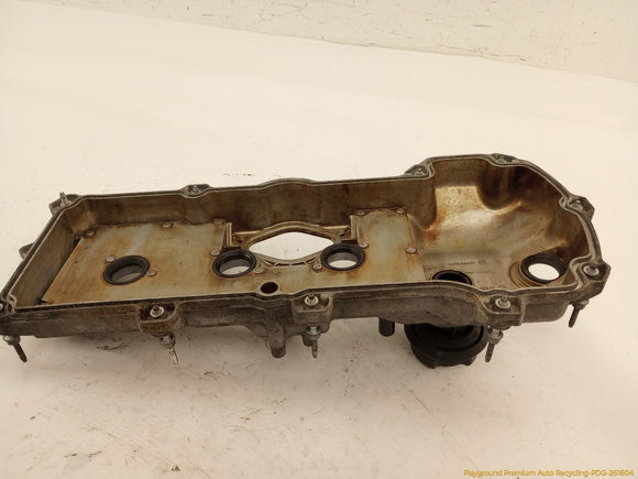 Lincoln MKT Driver Left Front Valve Cover