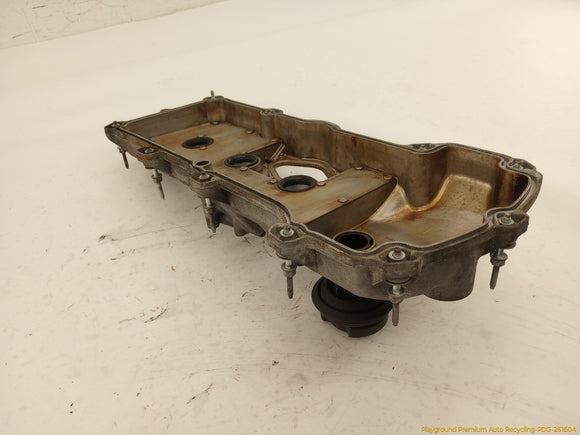 Lincoln MKT Driver Left Front Valve Cover