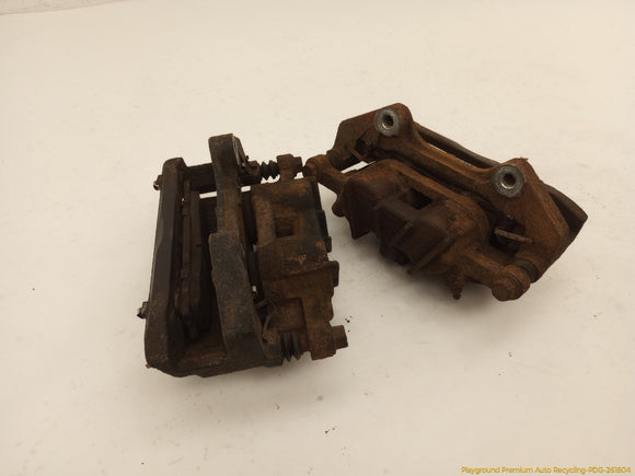 Lincoln MKT Pair Of Front Brake Calipers