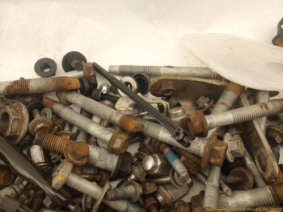 Lincoln MKT Dismantling Hardware Fasteners Bolts & Nuts