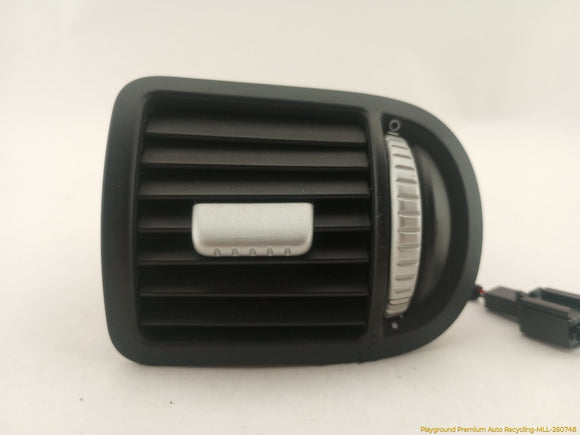 Porsche Cayenne Pair Of Side Dashboard Air Vents