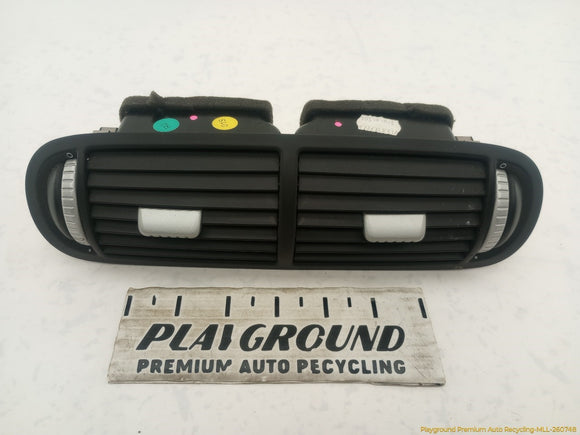 Porsche Cayenne Front Center Dashboard Air Vent