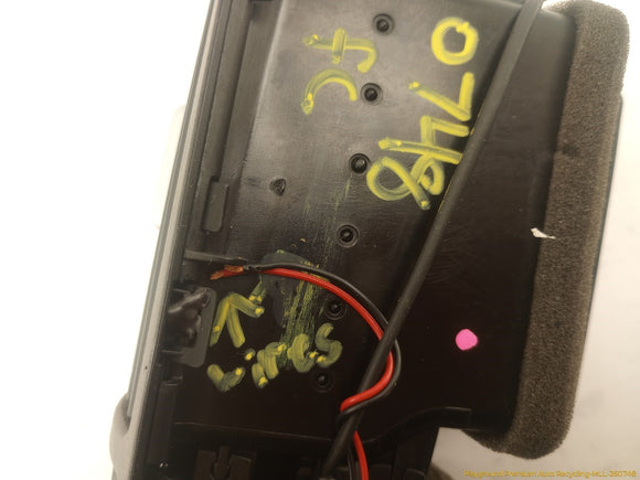 Porsche Cayenne Front Center Dashboard Air Vent