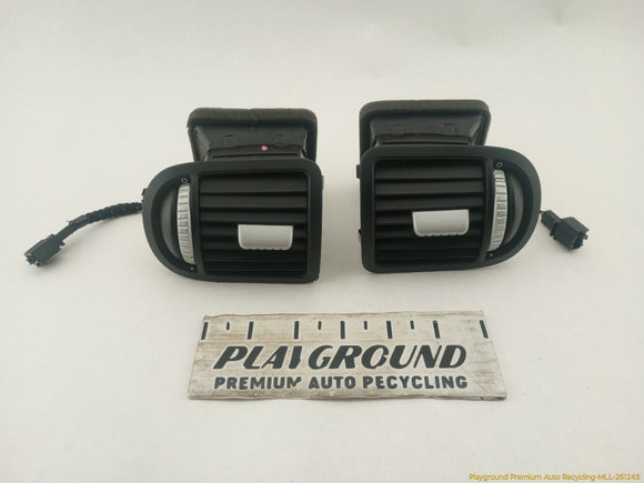 Porsche Cayenne Pair Of Dashboard Air Vent
