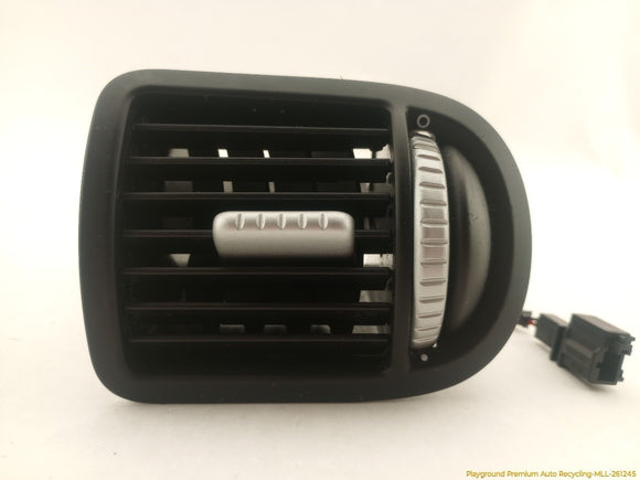 Porsche Cayenne Pair Of Dashboard Air Vent
