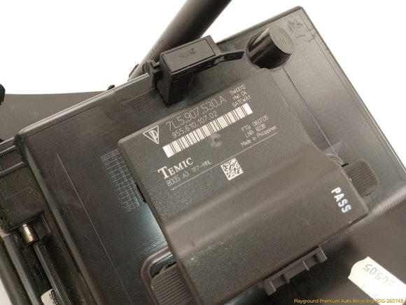 Porsche Cayenne Glove Box