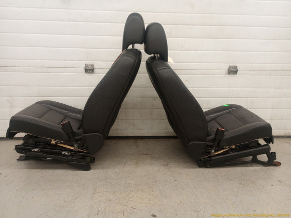 Porsche Cayenne Pair Of Front Seats