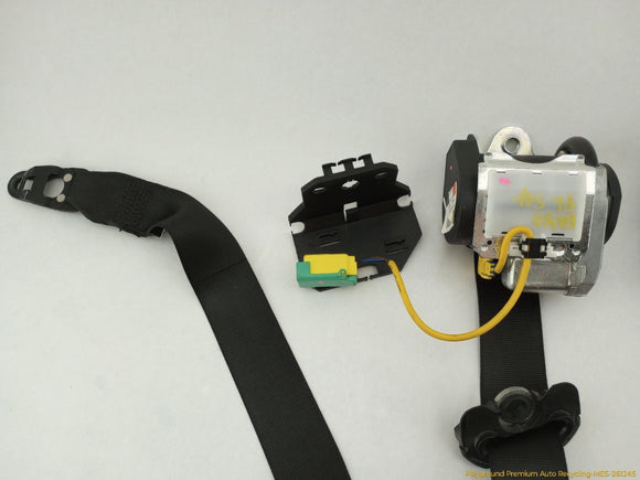 Porsche Cayenne Pair Of Front Seat Belt Retractor & Buckles