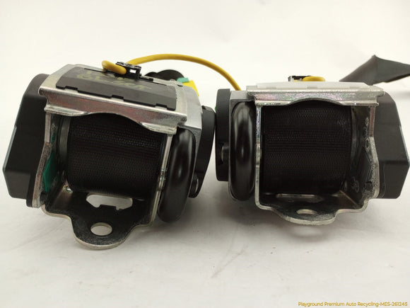 Porsche Cayenne Pair Of Rear Seat Belt Retractor & Buckles