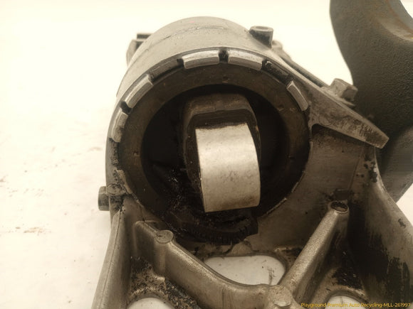 Jaguar XK Transmission Crossmember Support Mount