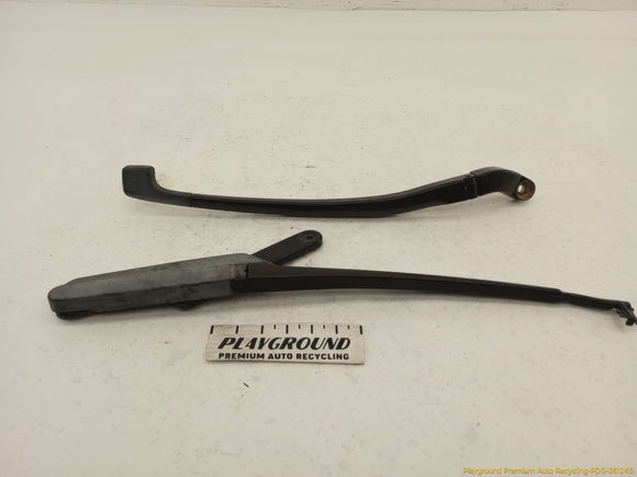 Porsche Cayenne Pair Of Windshield Wiper Arms