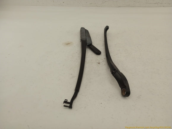Porsche Cayenne Pair Of Windshield Wiper Arms