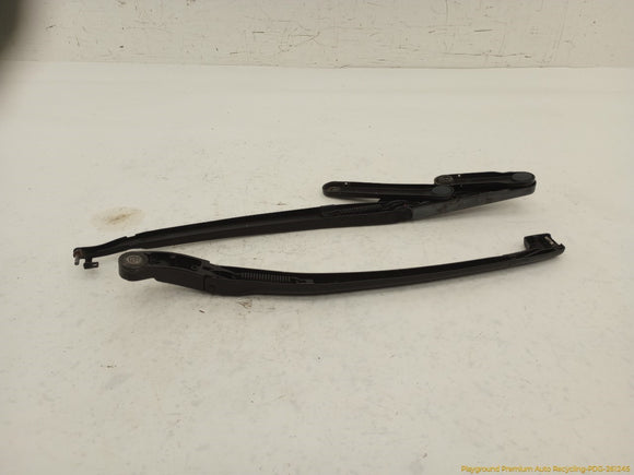 Porsche Cayenne Pair Of Windshield Wiper Arms