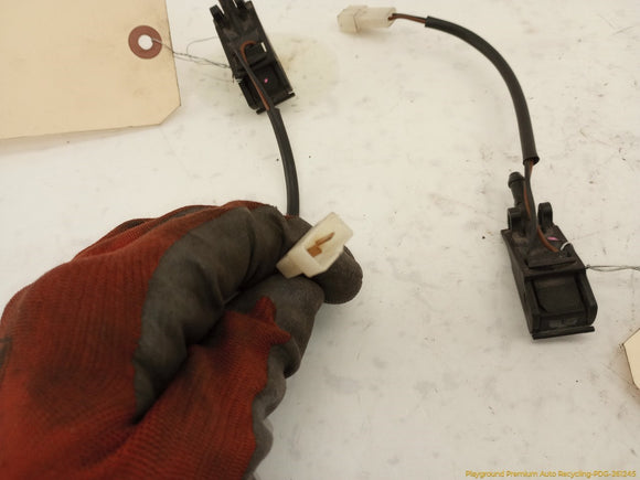 Porsche Cayenne Pair Of Windshield Washer Nozzles