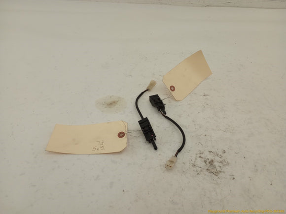 Porsche Cayenne Pair Of Windshield Washer Nozzles