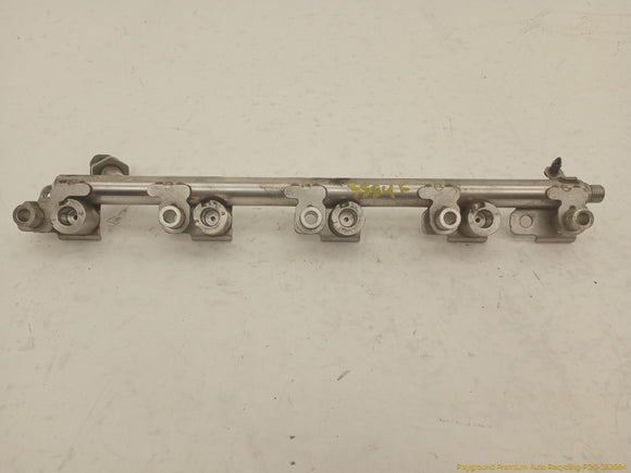 Land Rover Discovery Sport Fuel Rail