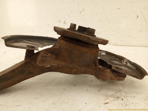 Porsche Cayenne Driver Left Front Spindle Knuckle Hub