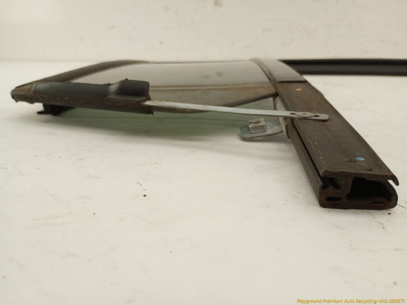 Ford Flex Passenger Right Rear Door Vent Glass