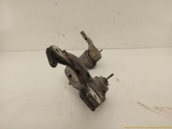 Porsche Cayenne Lower Engine Crossmember Bracket