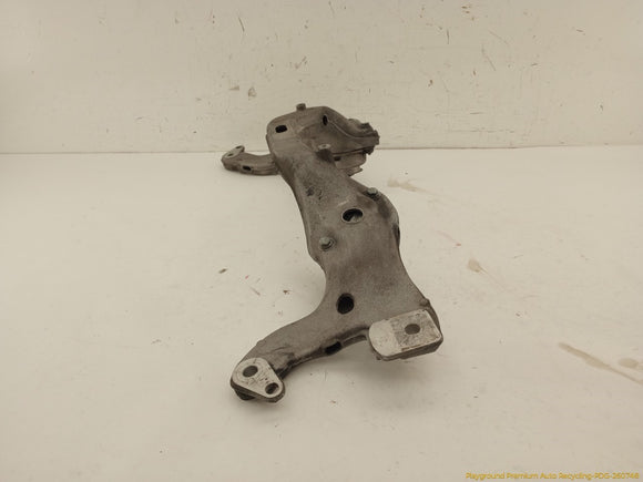 Porsche Cayenne Lower Engine Crossmember Bracket