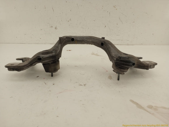 Porsche Cayenne Lower Engine Crossmember Bracket