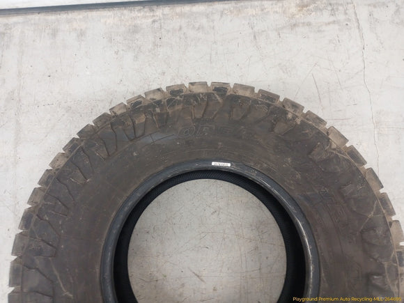 Hummer H2 Single Tire - Toyo Tires - Open Country - 35x12.50 R17