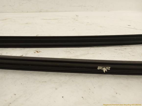 Porsche Cayenne Pair Of Roof Edge Molding Trim