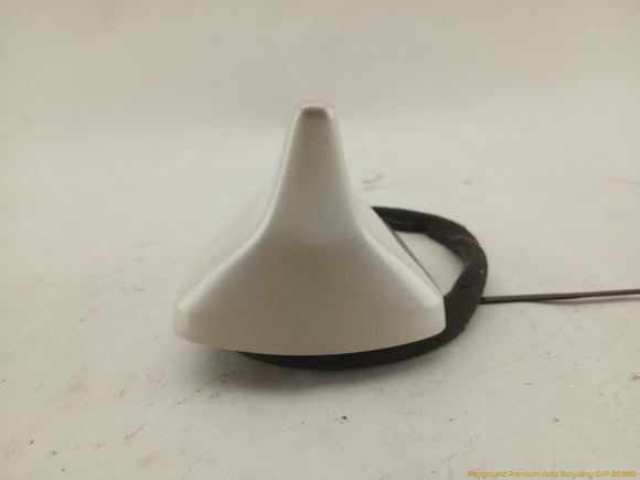 Cadillac CTS Roof Shark Antenna