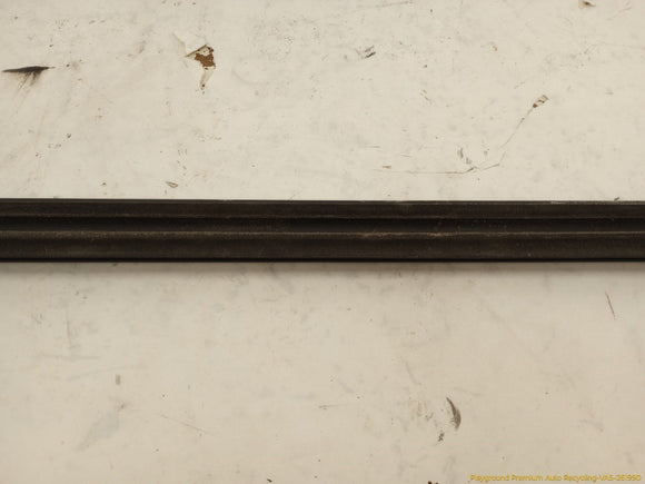Cadillac CTS Pair Of Front Door Outer Molding