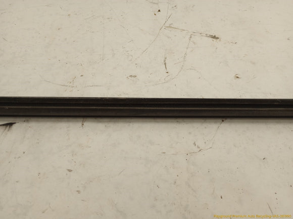 Cadillac CTS Pair Of Front Door Outer Molding