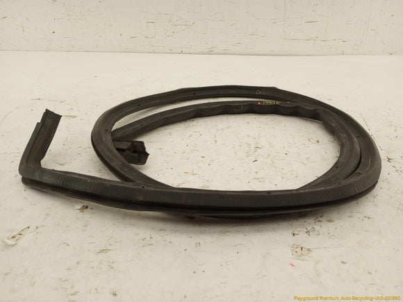 Cadillac CTS Front Hood Seal Molding
