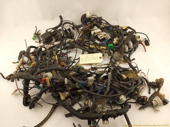 Mitsubishi Delica Vehicle Wiring Pigtails