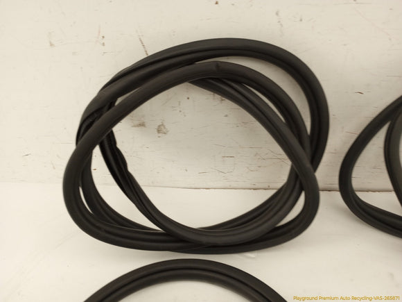 Ford Flex Set Of Car Side Seal Weatherstrips