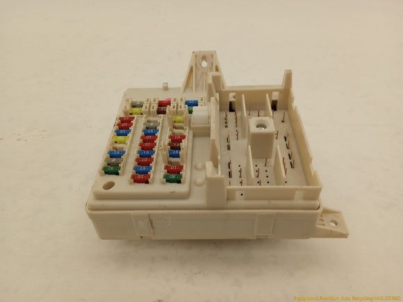 Cadillac CTS Engine Fuse Box